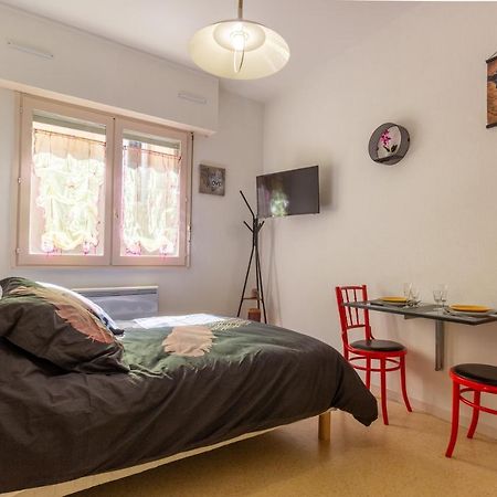 Studio Place Foch Ροντέζ Εξωτερικό φωτογραφία