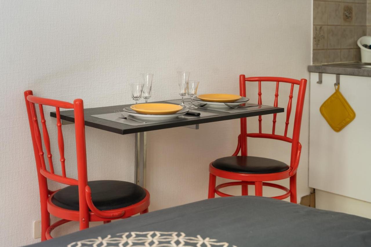 Studio Place Foch Ροντέζ Εξωτερικό φωτογραφία